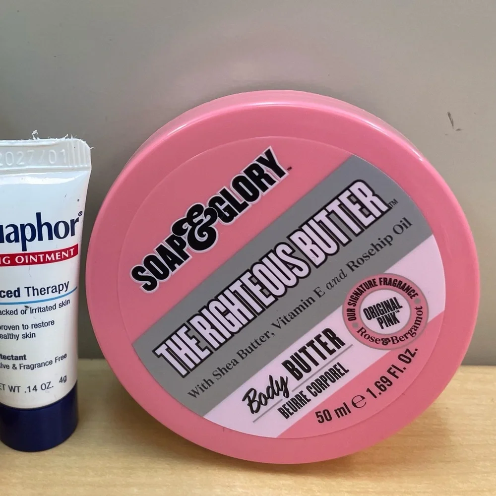 Shea Moisture Hair & Skincare 6-Piece Travel Set Bundle - Picture 5 of 5